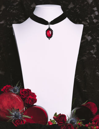 Necklaces & Chokers - Crimson Shadows